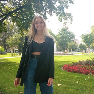 Anastasiya R.
