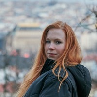 Anna V.