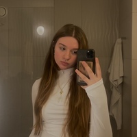 Daniela D.