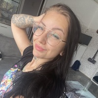 Bella M.
