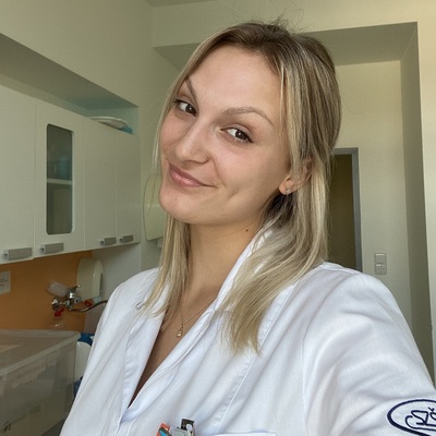 Veronika M.