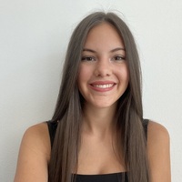 Nikol H.