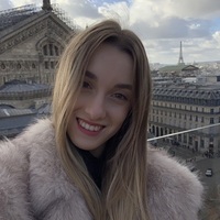 Anna V.