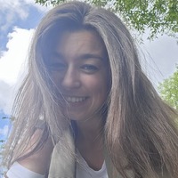 Lucie V.