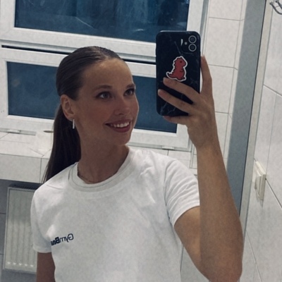 Simona H.