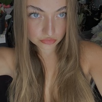Ester S.