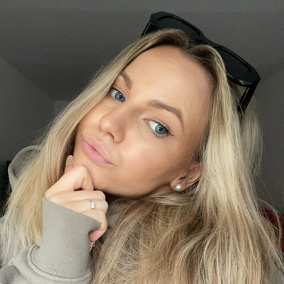 Klára Holakovská