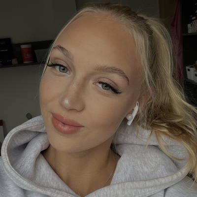 Alena H.