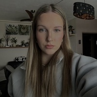 Adéla B.