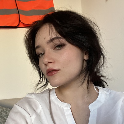 Ema K.