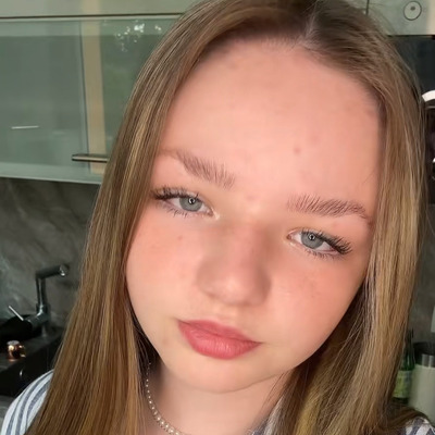 Bára