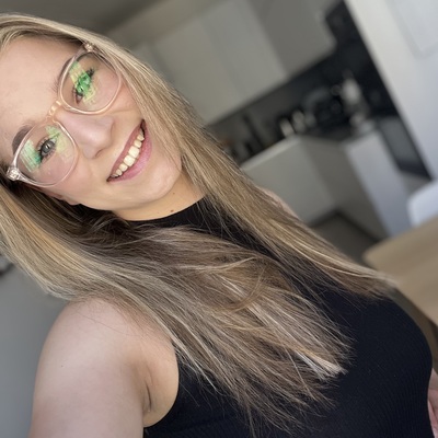 Adéla
