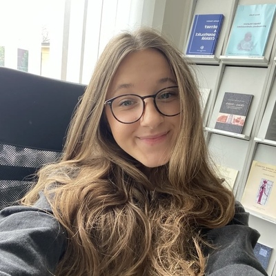 Julie