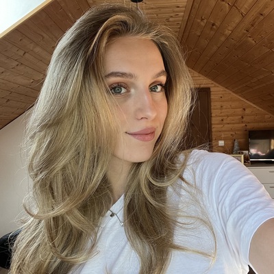 Simona