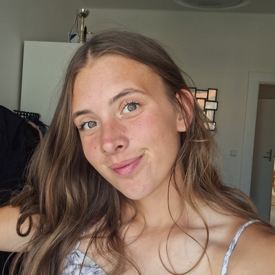 Klára