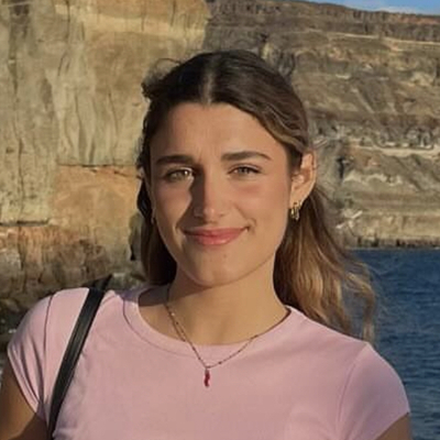 Lukrezia J.