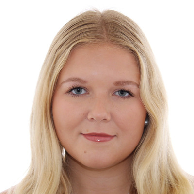 Adéla S.