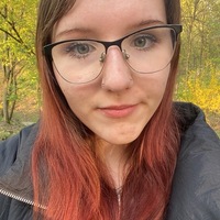 Lenka B.