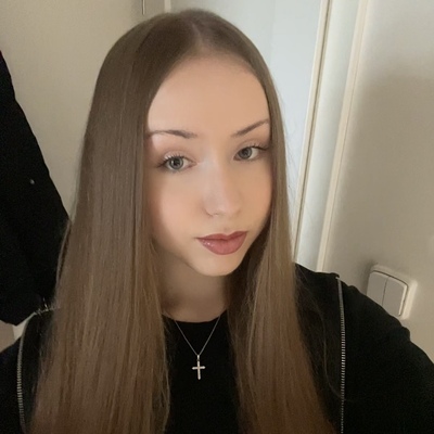 Nela Znamenáčková