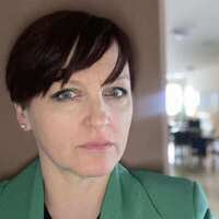 Eva M.