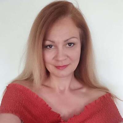 Lenka Holcová
