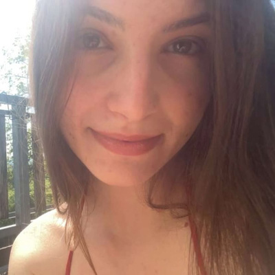 Lucie V.
