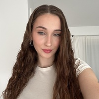Veronika S.
