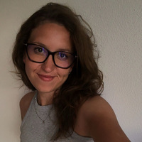 Lenka S.